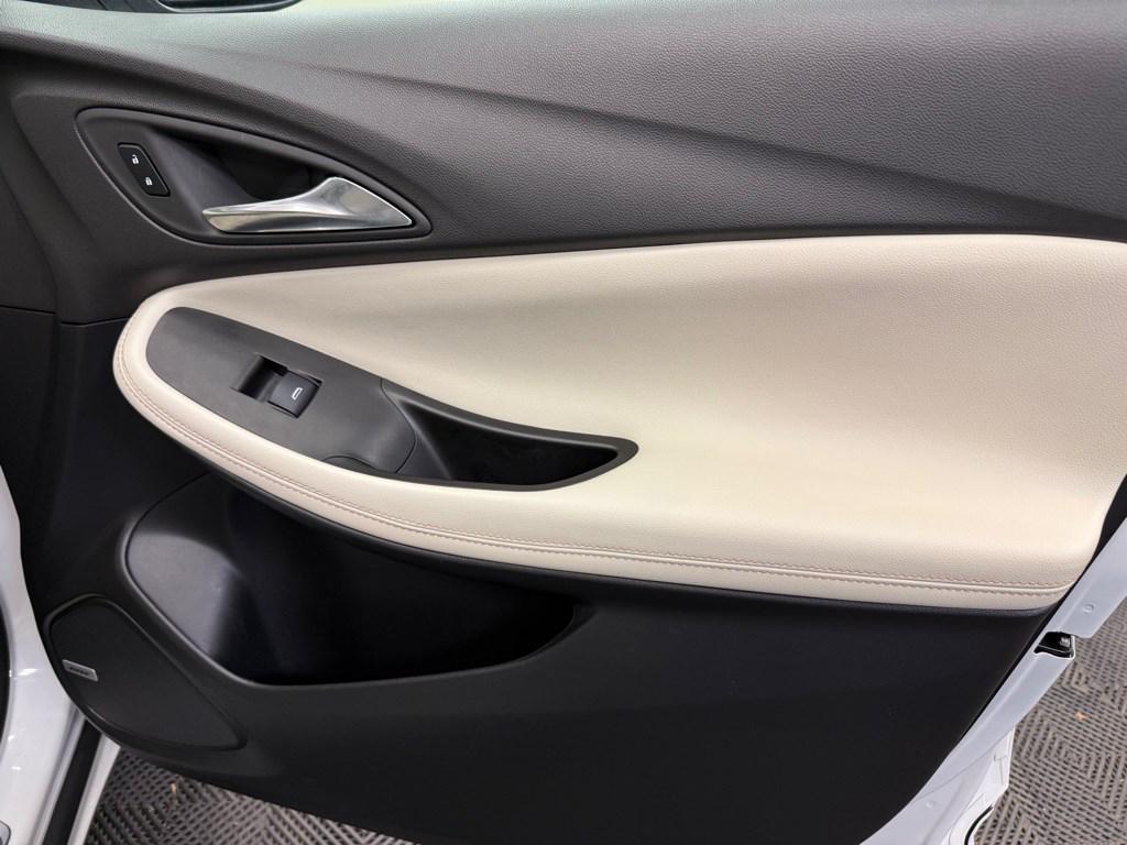 used 2024 Buick Encore GX car, priced at $27,500