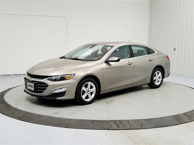 used 2022 Chevrolet Malibu car, priced at $17,998