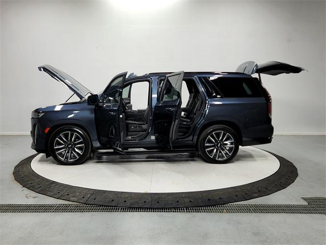 used 2021 Cadillac Escalade car, priced at $61,986