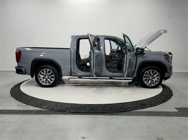 new 2025 GMC Sierra 1500 car, priced at $70,956