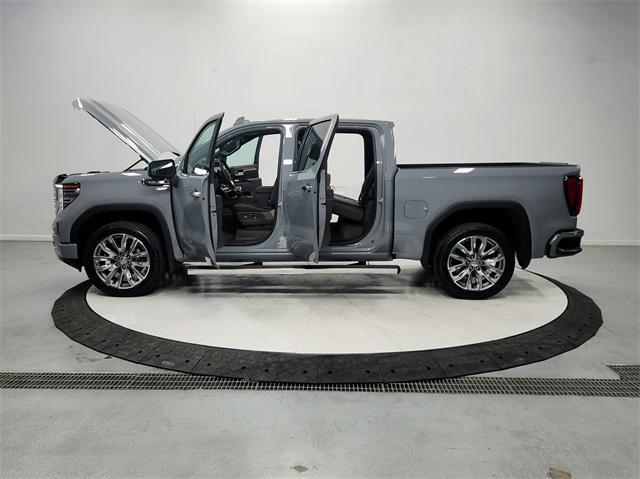 new 2025 GMC Sierra 1500 car, priced at $70,956