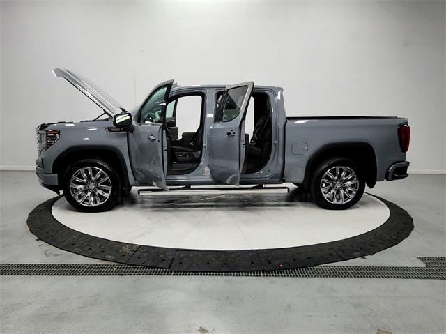 new 2025 GMC Sierra 1500 car, priced at $70,765