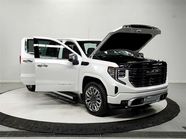 new 2025 GMC Sierra 1500 car, priced at $82,178