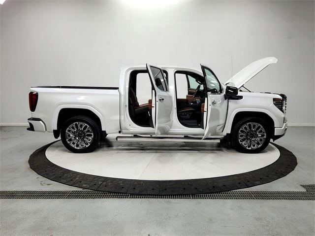 new 2025 GMC Sierra 1500 car, priced at $82,178