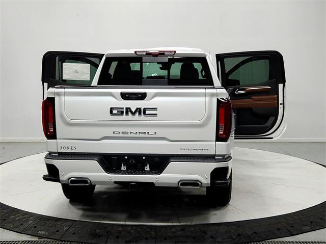 new 2025 GMC Sierra 1500 car, priced at $82,178