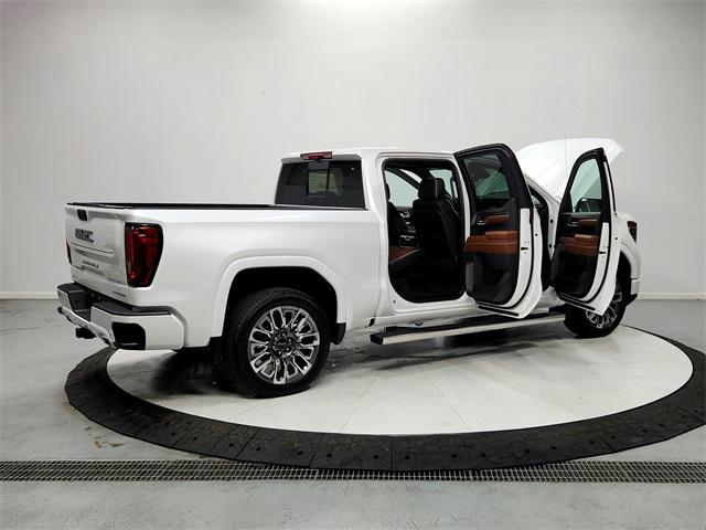 new 2025 GMC Sierra 1500 car, priced at $82,178