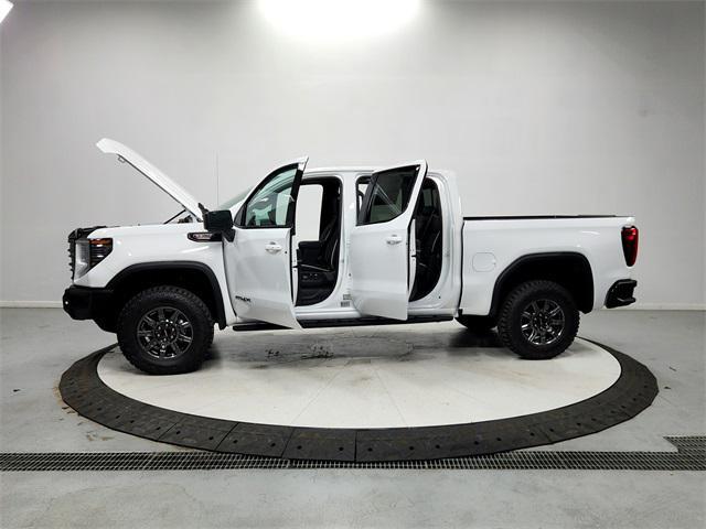 new 2025 GMC Sierra 1500 car, priced at $78,344