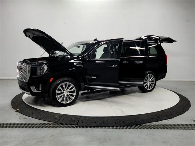 used 2021 GMC Yukon XL car, priced at $48,928