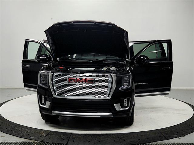 used 2021 GMC Yukon XL car, priced at $48,928