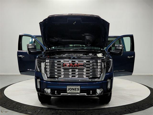 used 2024 GMC Sierra 2500 car, priced at $75,839