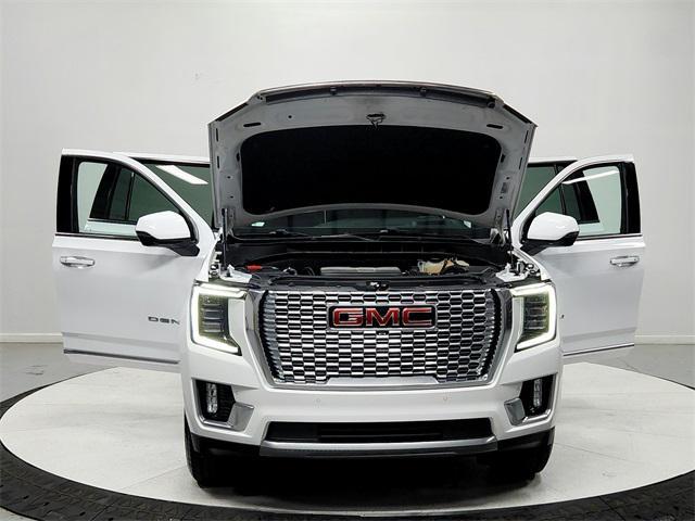 used 2023 GMC Yukon XL car, priced at $55,675