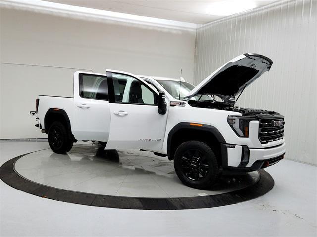 used 2024 GMC Sierra 2500 car, priced at $75,986