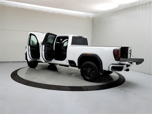 used 2024 GMC Sierra 2500 car, priced at $75,986