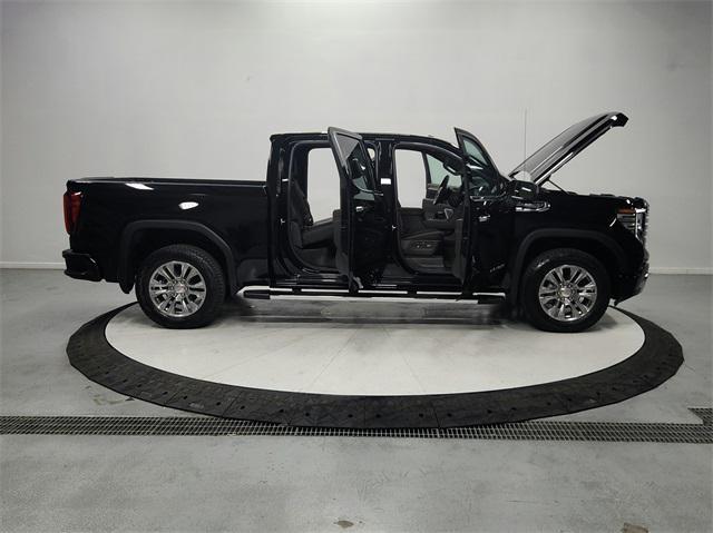 new 2025 GMC Sierra 1500 car, priced at $67,166