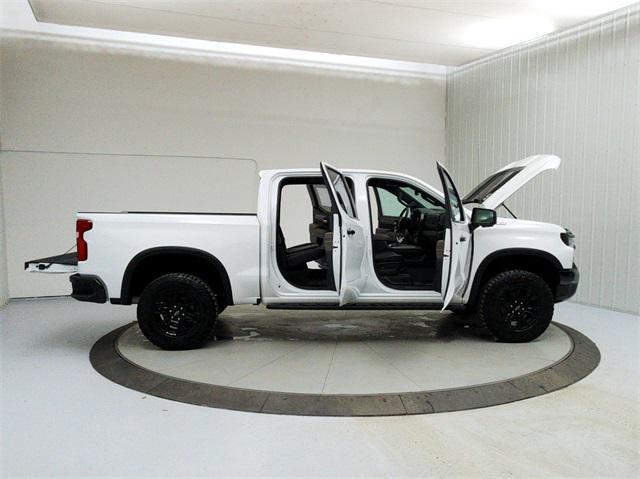 used 2022 Chevrolet Silverado 1500 car, priced at $51,294