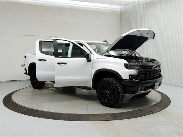 used 2022 Chevrolet Silverado 1500 car, priced at $51,294