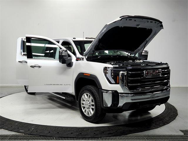 new 2024 GMC Sierra 2500 car, priced at $77,492