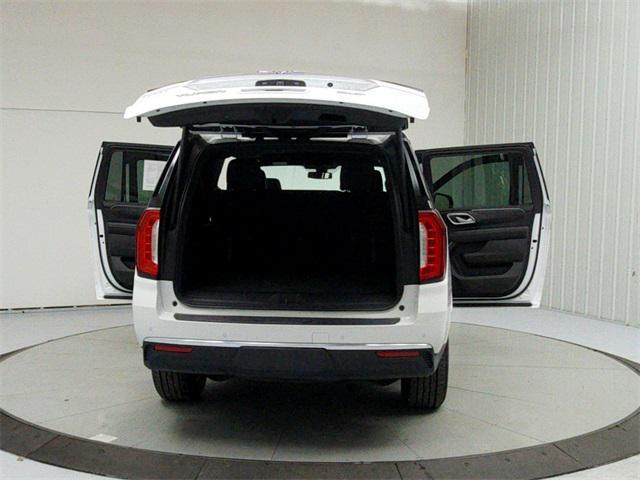 used 2022 GMC Yukon XL car, priced at $44,626