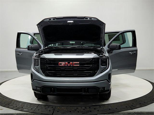 new 2025 GMC Sierra 1500 car, priced at $51,284
