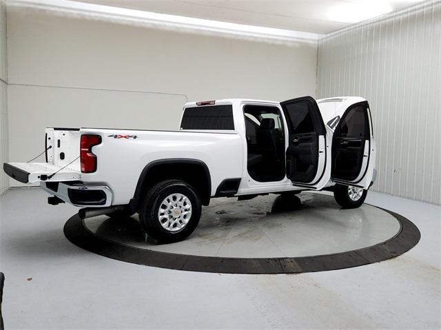 used 2024 Chevrolet Silverado 2500 car, priced at $64,629