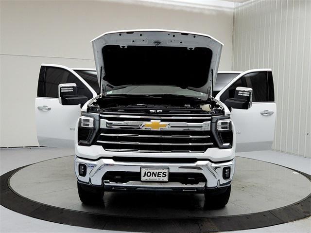 used 2024 Chevrolet Silverado 2500 car, priced at $64,629