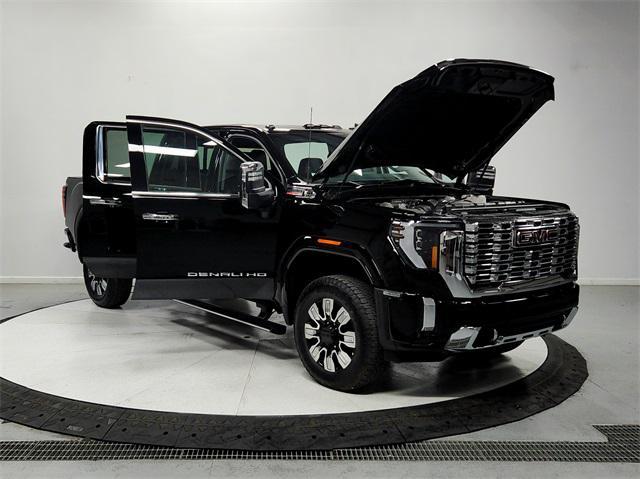 new 2025 GMC Sierra 3500 car, priced at $85,671