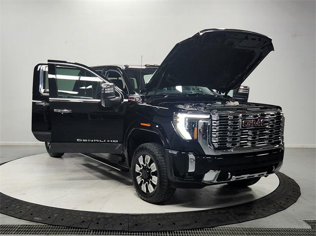 new 2025 GMC Sierra 3500 car, priced at $86,624