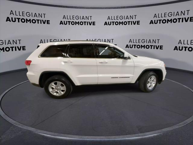 used 2017 Jeep Grand Cherokee car, priced at $13,620