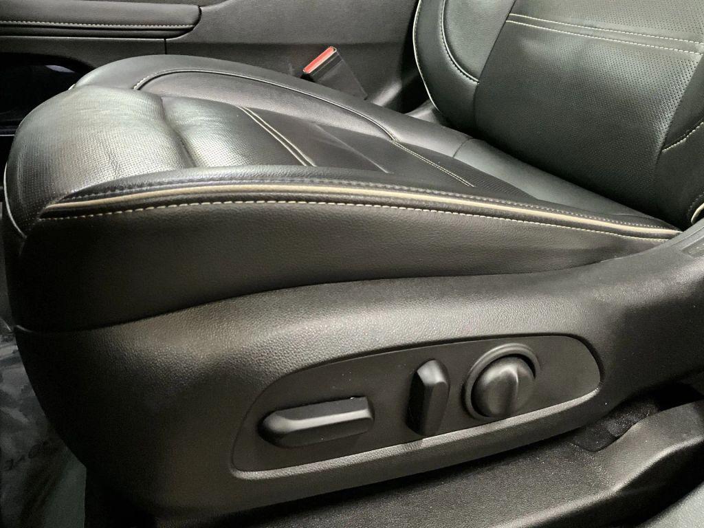 used 2021 GMC Acadia car, priced at $25,037