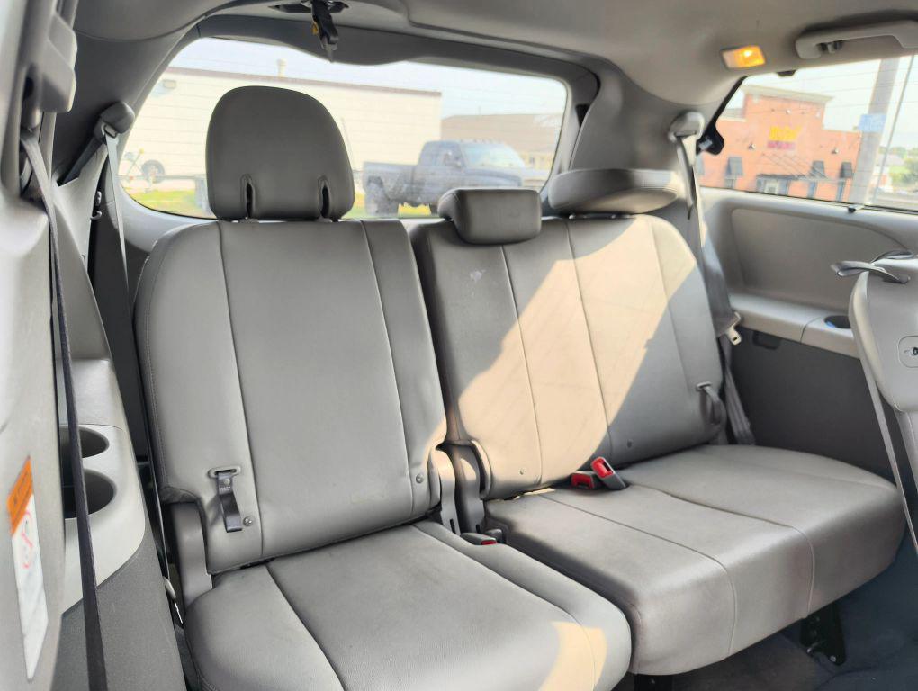 used 2015 Toyota Sienna car, priced at $15,906