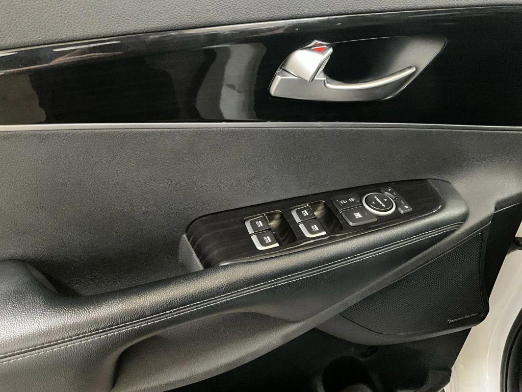 used 2019 Kia Sorento car, priced at $16,429