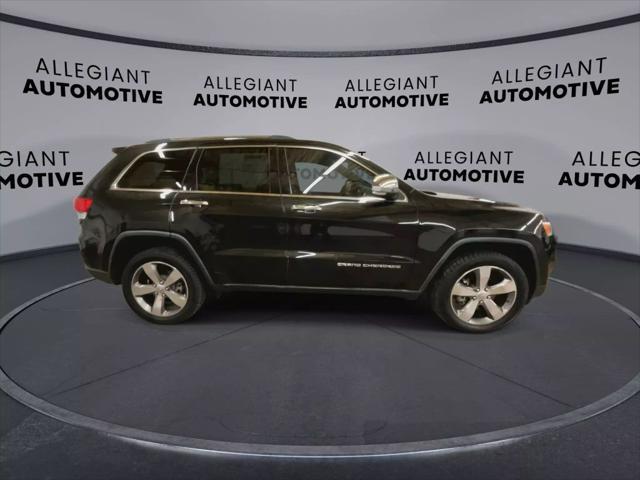 used 2015 Jeep Grand Cherokee car, priced at $15,375