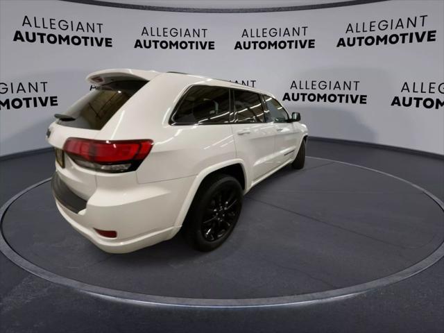used 2017 Jeep Grand Cherokee car, priced at $14,394