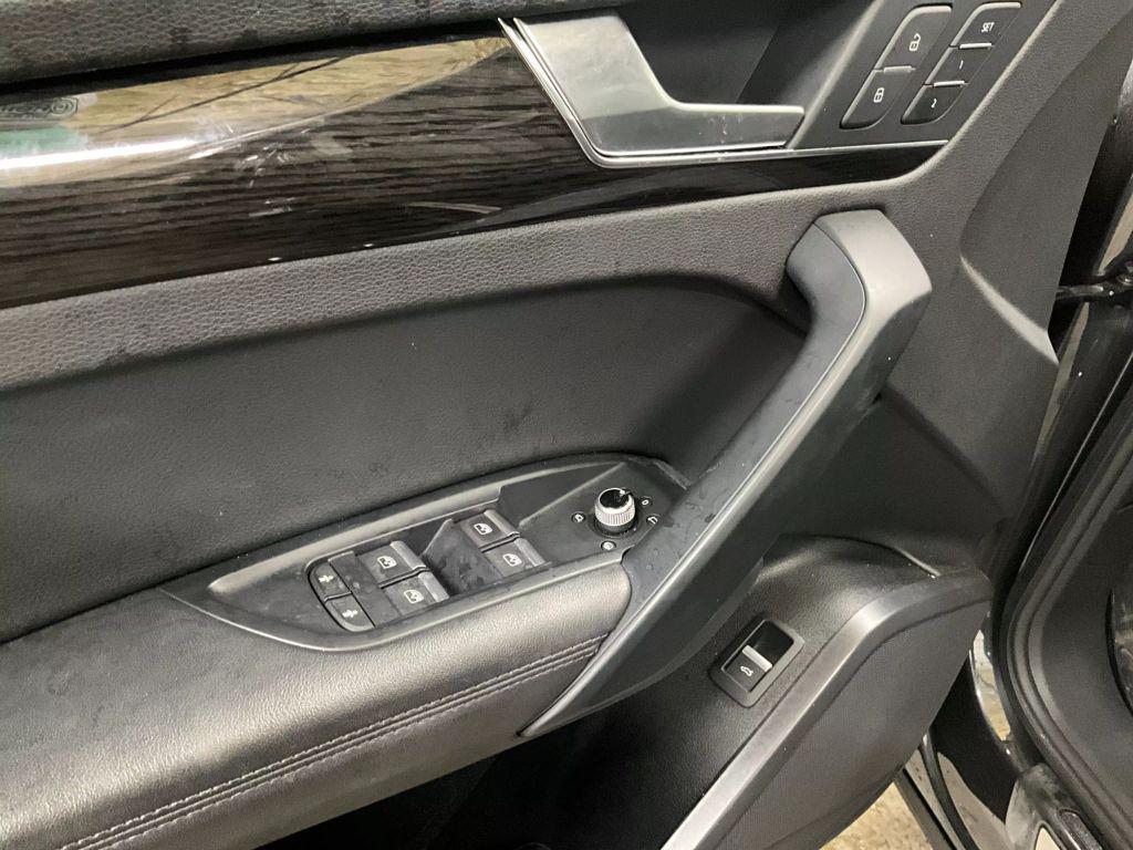 used 2020 Audi Q5 car, priced at $17,649