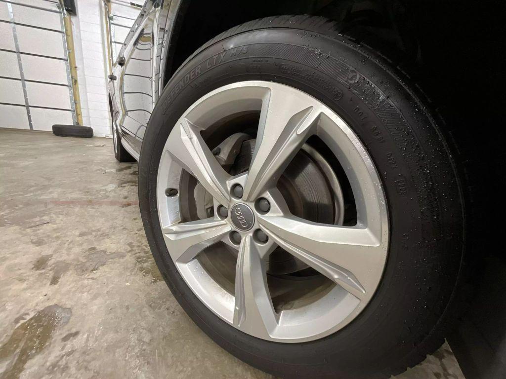 used 2020 Audi Q5 car, priced at $17,649