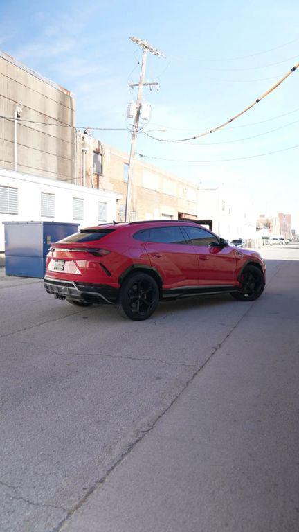 used 2019 Lamborghini Urus car, priced at $152,596