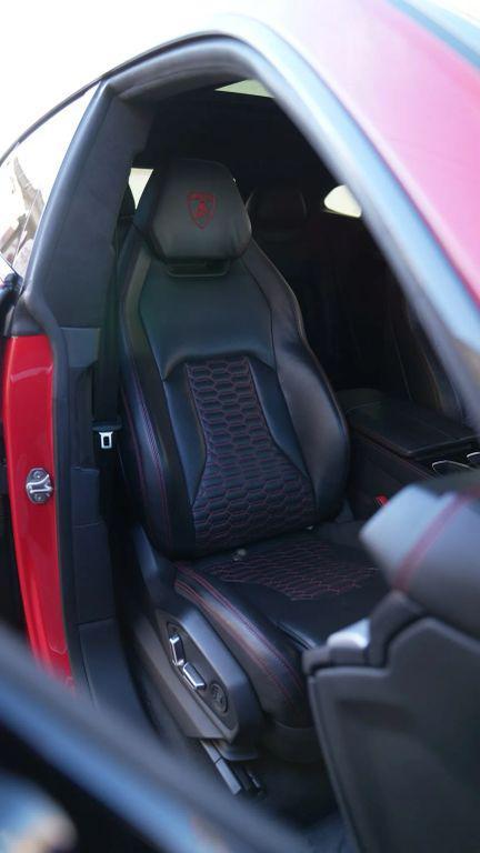 used 2019 Lamborghini Urus car, priced at $152,596