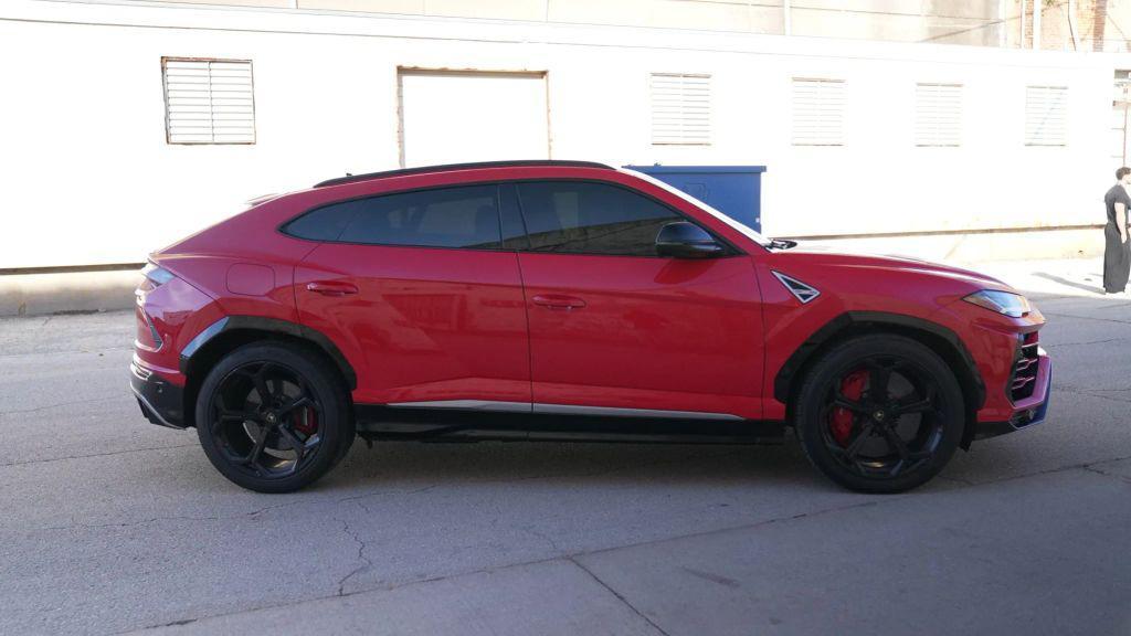 used 2019 Lamborghini Urus car, priced at $152,596