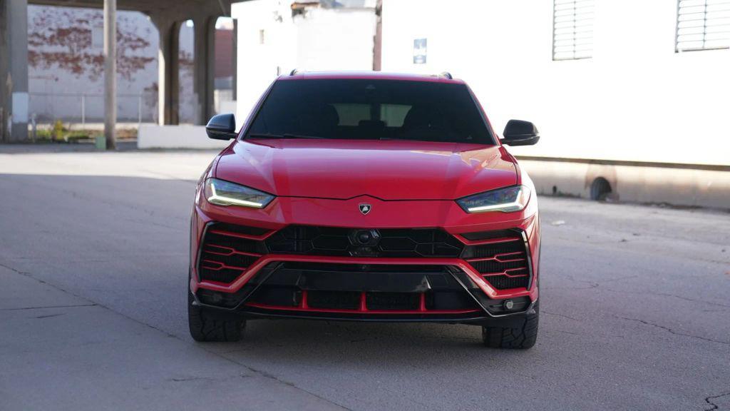 used 2019 Lamborghini Urus car, priced at $152,596