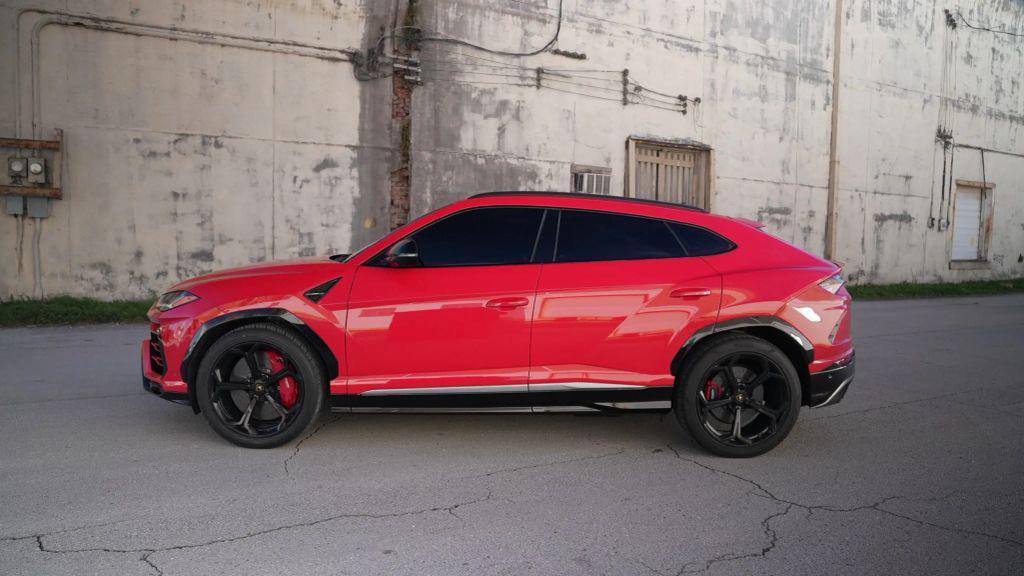 used 2019 Lamborghini Urus car, priced at $152,596