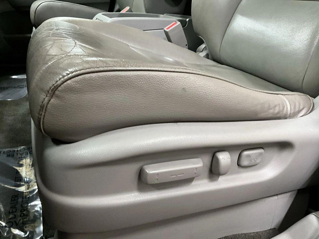 used 2011 Honda Odyssey car, priced at $7,995
