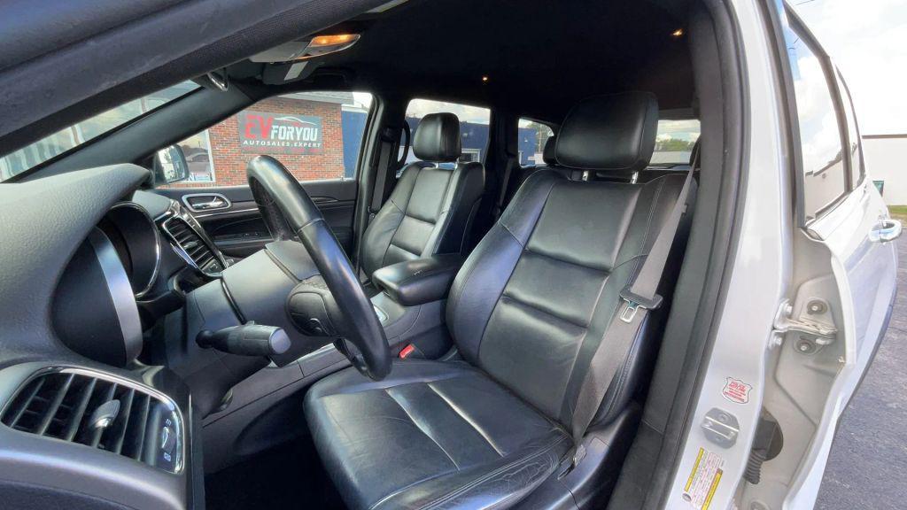 used 2019 Jeep Grand Cherokee car, priced at $15,406