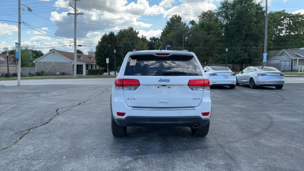 used 2019 Jeep Grand Cherokee car, priced at $15,406