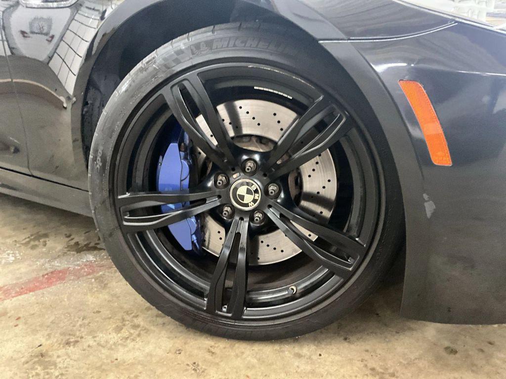 used 2013 BMW M5 car, priced at $18,274