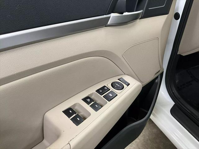 used 2020 Hyundai Elantra car, priced at $14,172