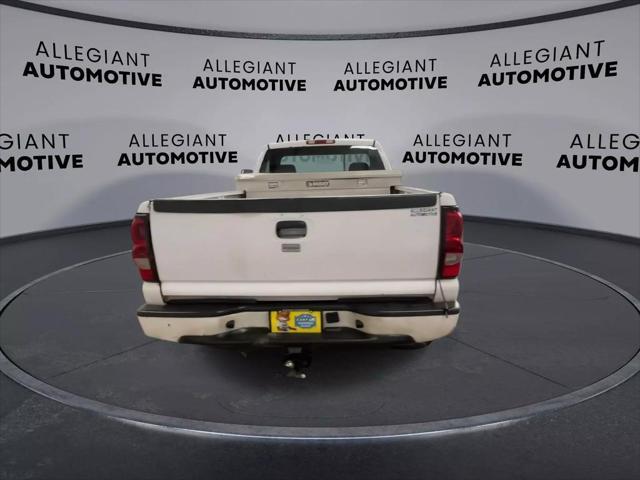 used 2004 Chevrolet Silverado 2500 car, priced at $4,459