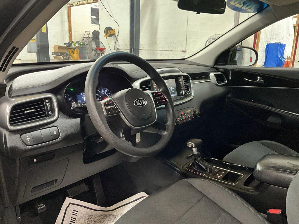 used 2020 Kia Sorento car, priced at $14,104
