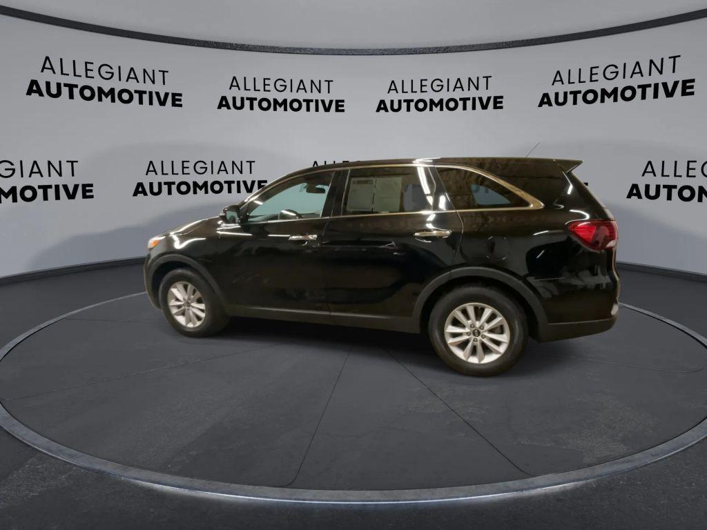 used 2020 Kia Sorento car, priced at $14,104