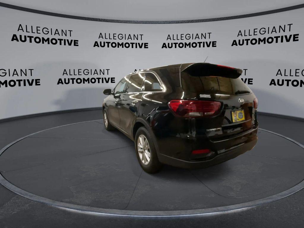 used 2020 Kia Sorento car, priced at $14,104