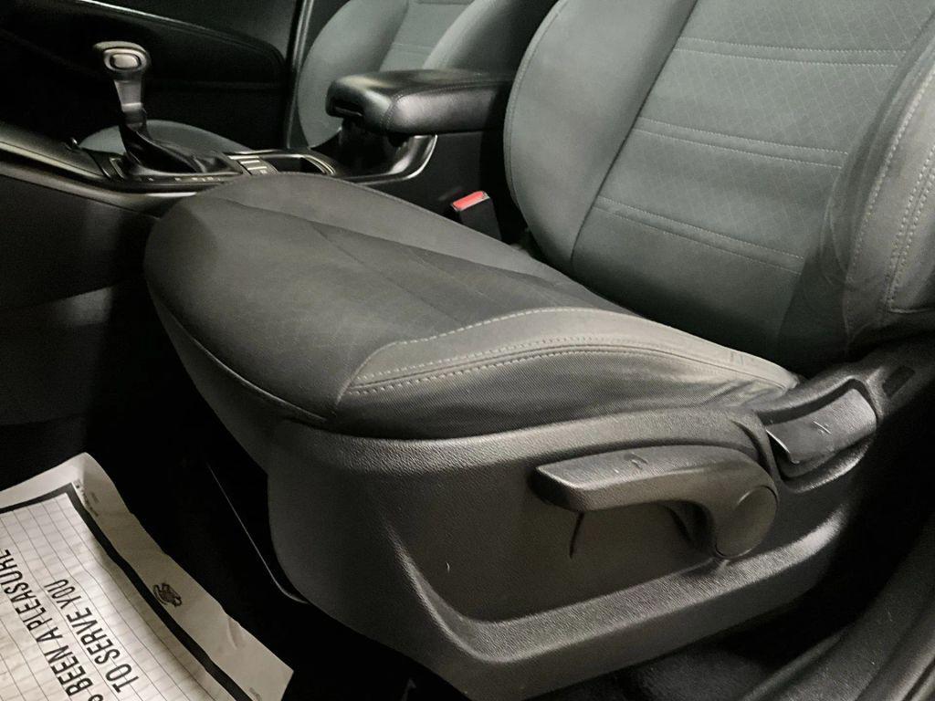 used 2020 Kia Sorento car, priced at $14,104